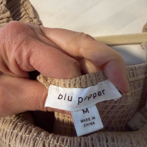 Blu Pepper Beige Textured Dress - Picture 5 of 5